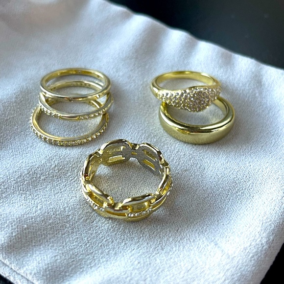 Set Of 6 Gold Plated Rings - Picture 1 of 12